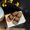 Versión de Piel de Vaca de las Chanclas Versátiles Casuales de Playa Abiertas con Lazo Reductoras de Edad para Mujer en Piel Genuina