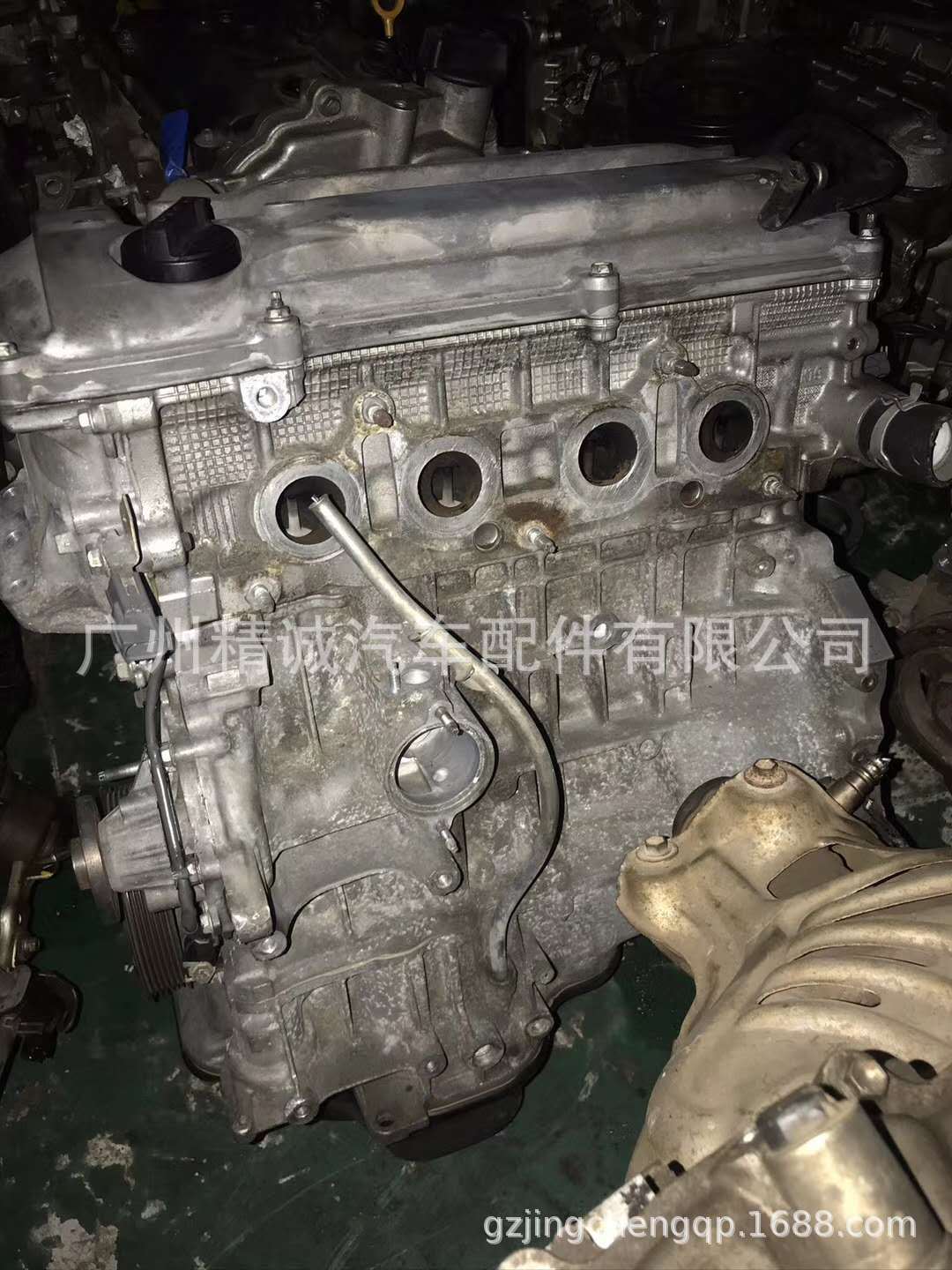 丰田大霸王ACR50 2.4发动机3