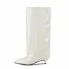 Botas Longas de Salto Alto Estilo Francês com Padrão de Crocodilo, Bico Fino, Salto Gatinho, Botas Retas Abaixo do Joelho Emagrecedoras para Mulheres 2026