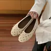 Sapatilhas femininas estilo coreano com poá e laço, nova coleção 2026, mocassins elegantes sem cadarço de bico redondo e bico fino