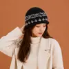 Gorro de Punto Jacquard con Borde Enrollado para Mujer, Moda Otoño/Invierno 2026 Versátil Caliente que Adelgaza la Cara