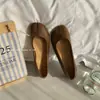 Zapatos de Mujer con Aumento Oculto de Altura, Boca Baja, Estilo Coreano, Zapatos de Salón Plateados de Nicho, Zapatos de Dedos Divididos, Zapatos Slip-On de Suela Blanda para Primavera y Verano, Zapatos de Pezuña de Cerdo