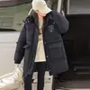 Chaqueta de Plumas de Longitud Media para Niña 2025 Nueva de Invierno Engrosada Chaqueta de Algodón Negra Chaqueta de Algodón Estilo Coreano Holgada para Niña Pequeña
