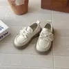 Zapatos de cuero de color liso estilo británico para niños, nueva colección primavera/otoño 2026, zapatos de actuación con lazo y ribete de encaje para niñas