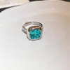 Anillo de Cubo de Azúcar con Incrustaciones de Diamantes Color Verde Menta Hoja de Plata, Collar, Pendientes, Cadena para Clavícula de Lujo Ligero de Gama Alta, Conjunto de Joyería Elegante Versátil