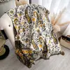Bufanda Retro Otoño e Invierno Flor de Anacardo Elegante Versátil Chal Estilo Étnico Jacquard Capa Exterior Bufanda para Mantener Caliente a las Mujeres
