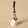 Llavero colgante de talla de madera hecha a mano para llaves de coche de gato, colgante para mochila escolar de mascota linda femenina, regalo para novias, venta al por mayor