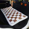 Alfombrilla gruesa para coche de mascotas, cama de perro a cuadros para asiento trasero de coche, cojín de asiento grueso de felpa, alfombrilla para perro de coche para perros medianos