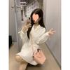 Vestido Branco de Manga Longa com Gola Pequena Estilo Coreano para Mulheres Novo Design Cadarço Visual Emagrecedor Cintura Saia Evasê