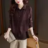 Blusa de tricô falsa de duas peças para mulheres, novo estilo primavera e outono 2026, suéter patchwork plus size, blusa de manga comprida para mães de meia-idade