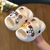 Chinelos de Verão Infantis para Uso Interno, Antiderrapantes, para Meninas e Meninos, Estilo Clog, para Banho de Bebê e Criança Pequena, Abertos na Ponta, Solado Macio