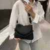 Bolso de Compras Versátil Casual de un Solo Hombro Cruzado, Estilo Nuevo, Patrón de Lichi, Moderno, Gran Capacidad, Bolso Cubo para Mujer