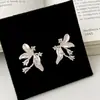 Brincos de Flor com Gotejamento de Óleo Exquisitos e Luxuosos, Versáteis para o Dia a Dia, com um Toque de Alto Padrão, Design de Nicho para o Trabalho, Brincos Minimalistas para Mulheres