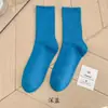 Meias Esportivas Transfronteiriças, Meias Largas Coloridas, Meias de Algodão Brilhantes, Meias de Cano Médio Cor de Doce, Meias Femininas Coloridas Sólidas Dopamina Atacado