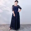 Vestido de Noche Azul Oscuro Efecto Adelgazante Talla Grande 100kg para Mujeres Curvilíneas, Oculta el Vientre, Adecuado para Recepciones de Bodas, Actuaciones Vocales, Reuniones Anuales y Anfitrionas, Estilo Nuevo