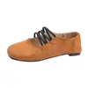 Sapatos Mary Jane Retrô Franceses Femininos 2026 Outono Novo Tira Cruzada Bico Quadrado Sapatilhas Baixas Versáteis Sapatos Individuais