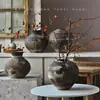 Jarrón de Cerámica Gruesa Hecho a Mano Jingdezhen Cerámica de Arcilla Antigua Imitación Estilo Retro Wabi-Sabi Sala de Té Zen Maceta de Cerámica Antigua de Pie