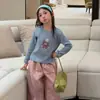 Camiseta Básica de Dibujos Animados Nueva Otoño 2026 para Niñas Fuguo, Camiseta de Manga Larga con Cuello Redondo para Niños, Top Suelto Suave Versátil
