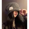 Gorro para Mujer 2025 Nuevo Gorro de Lana de Invierno Revelando la Cara Pequeño Relleno Gorro Frío Circunferencia de Cabeza Grande Gorro de Punto Cálido Gorro con Protección para los Oídos