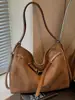 Mochila feminina Shuai Mi Jia de grande capacidade 2026 nova moda vintage bolsa de ombro bolsa de ombro para trabalho bolsa tote