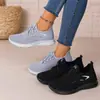 Zapatos de mujer, zapatos de vestir, tenis, zapatos casuales de mujer, de caña baja, tejido fly-knit, transpirables, al por mayor en stock, transfronterizo, de corte bajo, cómodos, versátiles