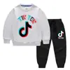 Ropa para niños de TikTok primavera y otoño 2022 suéter para niños pantalones traje de dos piezas para bebé algodón manga larga moda