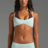 Sutiã de yoga com gola halter embutido transfronteiriço, falso duas peças, alças ajustáveis, costas bonitas, sutiã esportivo color-blocking, top fitness