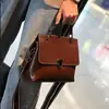 Colección Otoño 2026: Bolso de Mano de Cuero Genuino para Mujer, Bolso de Hombro de Piel de Vaca, Correa Ancha, Bolso Tote Versátil, Bolso de Mano Cuadrado Pequeño