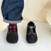Zapatos de cuero trenzados huecos estilo coreano para niños con tira en T para primavera y verano, zapatos de princesa con lazo para niñas, planos Mary Jane de punta cerrada