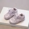 Zapatos Infantiles 2026 Primavera y Otoño Nuevos Zapatos de Entrenamiento Alemanes Zapatos Deportivos para Niños Suela Suave Tenis para Niñas Mayores Zapatos Blancos de Moda