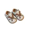 Sapatos Infantis de Couro Vazados com Desenho de Coelho, Nova Moda Primavera/Verão 2026, Sapatos de Princesa para Bebês Meninas