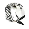 Collar Estilo Chino con Hebilla Magnética de Perlas Bufanda de Seda para Mujer de Gama Alta Protector de Cuello para Primavera y Otoño Bufanda Pequeña Larga Bufanda Bufanda Fina