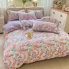 Conjunto de Gaze Franzida tipo Nuvem de Quatro Peças Rosa-tons Flor de Rosa Roxo Claro Estilo Pastoral Suave Roupa de Cama para Quarto de Meninas Pode ser Enviado por Dropshipping