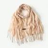 Estilo Vacaciones de Viaje Parasol Bufanda Sencilla de Seda para Mujer Ins Nicho Colorido con Hilo Rústico Flecos Chal Bufanda de Longitud Media Tendencia