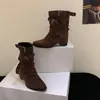 Botines de verano para mujer 2026 estilo coreano, nuevos, modernos, con tacón grueso, punta fina y detalle de hebilla, botas de moda que estilizan