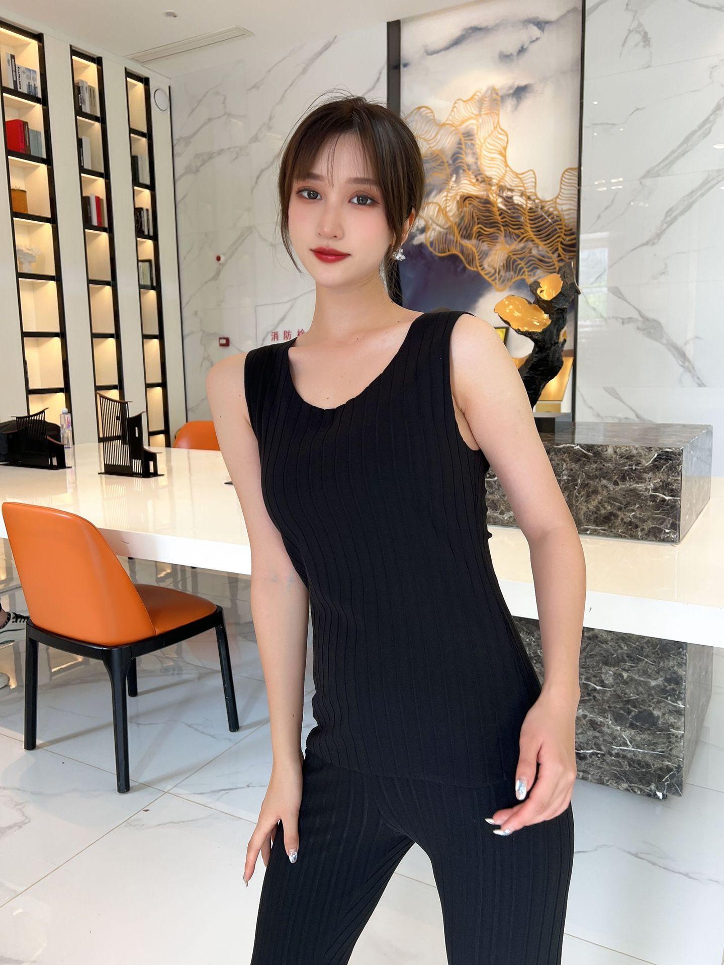 JZUI7313.jpg