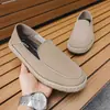 X620 Otoño Nuevo Mocasines de Hombre de Nicho Slip-On Casual Mocasines de Negocios Versátiles Zapatos de Hombre de Moda