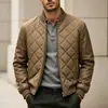 2026 Invierno Cross Amazon 3D Hombres Cálido Moderno de Moda Sencillo Versátil Holgado Color Sólido Ropa de Algodón Talla Europea