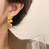 Pendientes de Borla con Hoja Chapados en Oro para Mujer, Estilo Vintage de Lujo Ligero para Otoño e Invierno, Nuevos Pendientes y Clavos Populares 2026