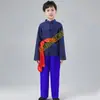 Niños gente común agricultores traje de actuación período de la República de China gente común chica de pueblo granja del norte de Shaanxi