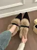 Ei! Sapatos de salto plataforma com acabamento em pele sintética e camurça retrô para mulheres, estilo coreano, com fivela e forro de pelúcia, perfeitos para o inverno