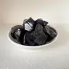 Difusor de Pedra de Cristal Ornamento de Pedra para Casa Branco Verde Rosa Roxo Azul Recipiente de Pedra Triturada Fluorita Original Pedra de Cristal Aromática Sem Chama