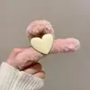 Otoño e Invierno Amor Pinza para el cabello de felpa pinza para el cabello femenina Corea del Sur linda placa trasera agarre para el cabello horquilla grande clip de tiburón