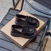 Mocasines para Niñas 2026 Nuevo Estilo Primavera y Otoño Estilo Británico Zapatos de Cuero Negros para Niños Zapatos de Rendimiento