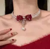 [Palpitações de Coração Doce] Colar de Neve Doce Francês com Laço e Pérolas para Mulheres, Corrente de Clavícula Exquisita para Banquete