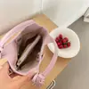Bolsa Saco Estilosa Retrô para Mulheres 2025 Novo Modelo Texturizada para o Dia a Dia Grande Capacidade Bolsa de Ombro Minimalista Tendência Bolsa Transversal