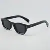 Gafas de Sol Poligonales Tachonadas Estilo Ojo de Gato de Moda para Mujer Personalidad Europea y Americana Sensación de Alta Gama Retro Gafas con Protección UV