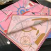 Bufanda Tubo Cuadrada Grande de 90 cm, Moda Nuevo Estilo Cadena de Carruaje, Versátil Decorativa para Mujer, Dobladillo Enrollado, Doble Cara, Color Mixto