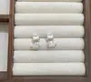 Brincos Fofos de Gatinho de Costas com Pedra Olho de Gato Coração para Mulheres Desenho Infantil Estilo Quente 2025 Brincos Versáteis para o Dia a Dia