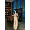 Top de camiseta elegante de manga larga, ajustado, con escote en V cruzado, para mujer, conjunto otoñal adelgazante con pantalones anchos fluidos y casuales, conjunto de dos piezas